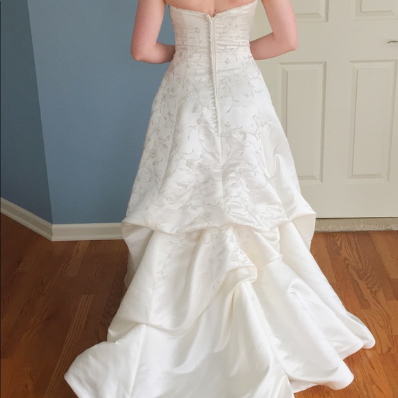 DEMETRIOS RN 98249 WEDDING DRESS - Picture 3 of 11